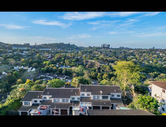 2 BEDROOM APARTMENT FOR SALE IN THE WOLDS